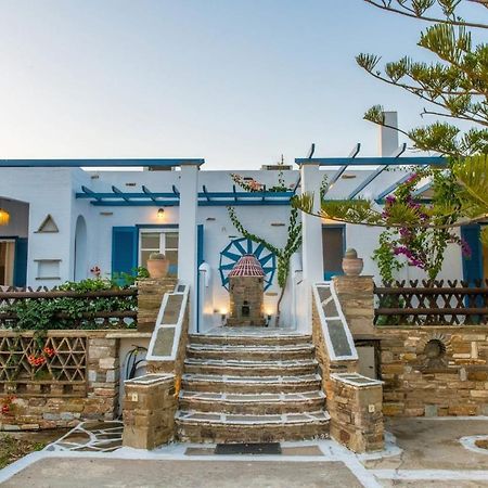 Θἔρως Apartment Tinos Exterior photo
