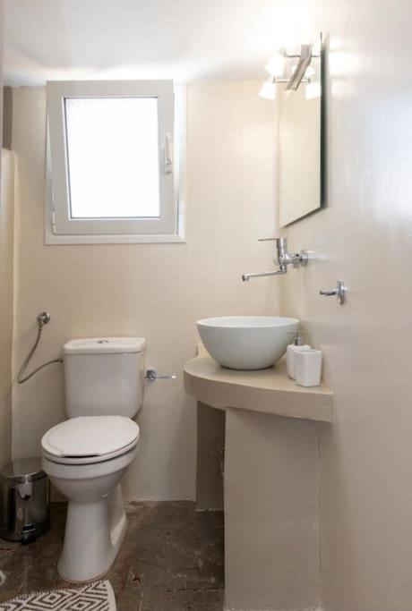 Θἔρως Apartment Tinos Exterior photo